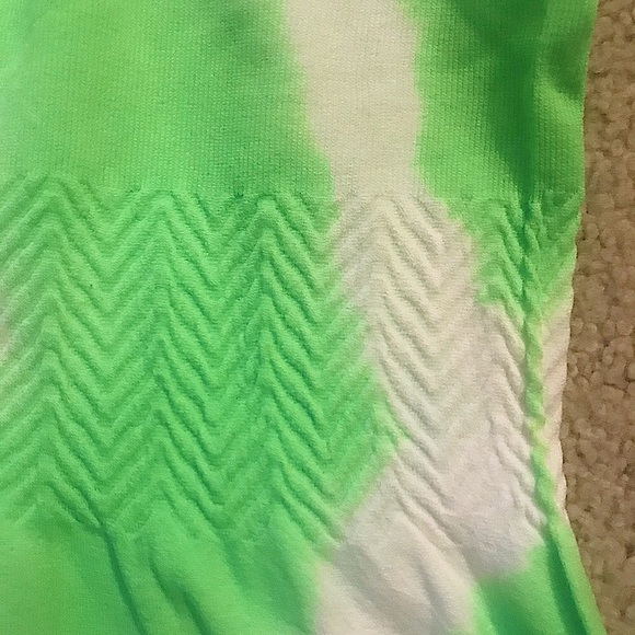 🆕🔥TIE DYE GREEN&WHITE ADJUSTABLE STRAP MIDI dress super cute and super soft - Picture 6 of 6